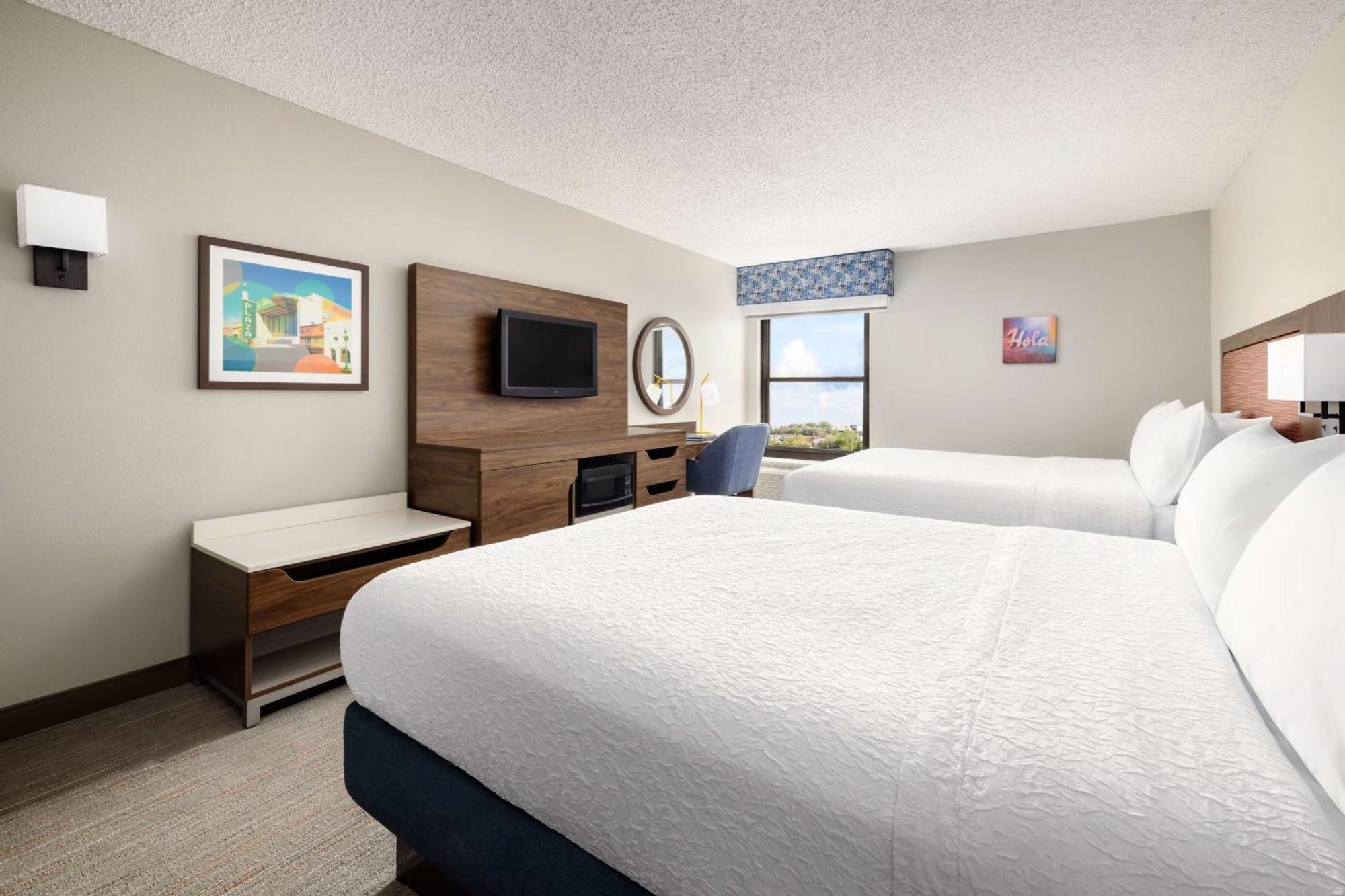 Hampton Inn Laredo Exteriör bild